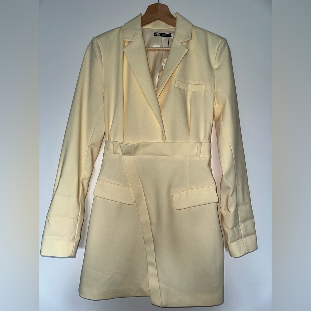 Zara Cream Tailored Blazer Dress